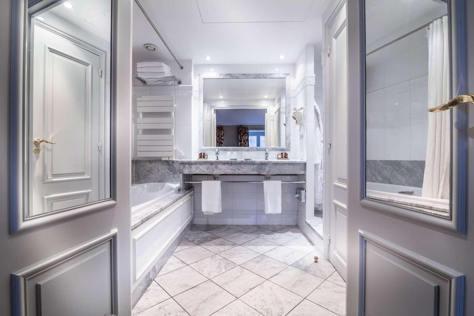 Hotel Le Lavoisier & Spa Paris Bagian luar foto