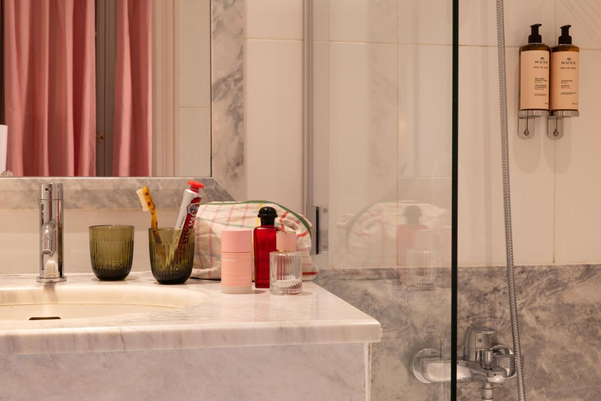 Hotel Le Lavoisier & Spa Paris Bagian luar foto
